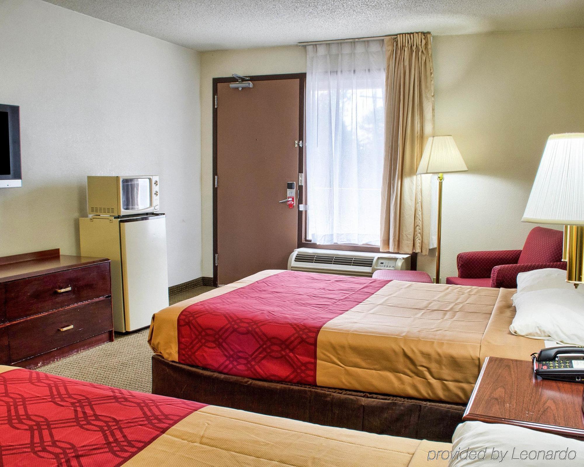 Econo Lodge Richmond Exteriér fotografie